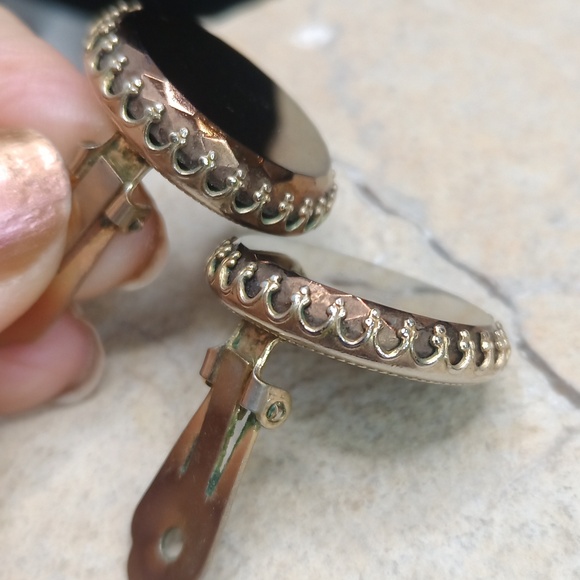 Vintage ELSA SCHIAPARELLI Unsigned Chocolate Brown Earrings and MOP necklace - Picture 16 of 16